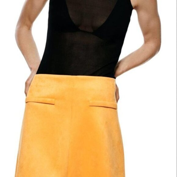 ZARA FAUX SUEDE MINI SKIRT FITTED ORANGE SIZE M  2712/161/615 - Picture 2 of 5